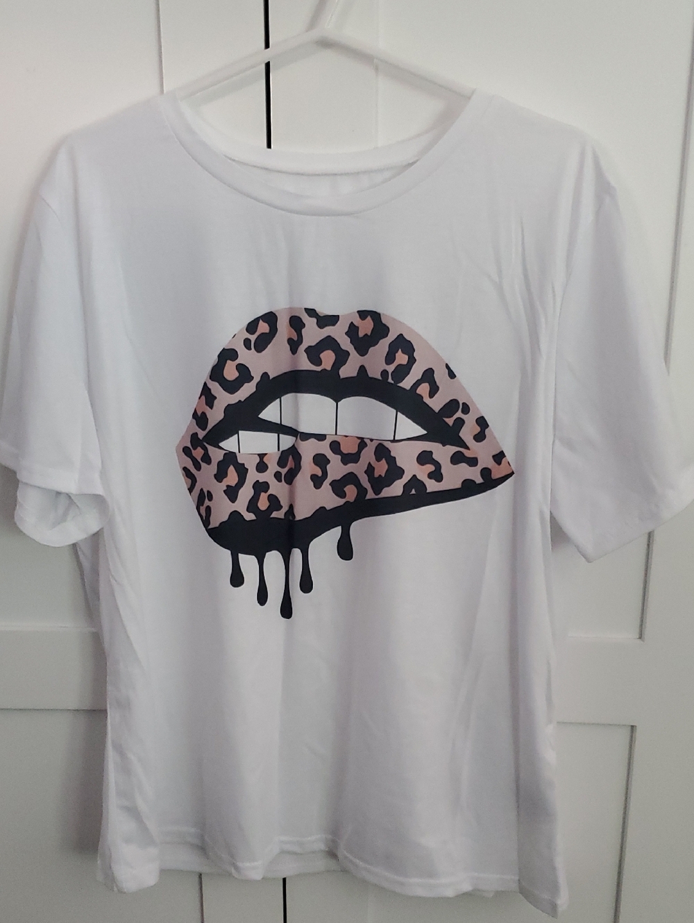 White Tee with Leopard Drip Lips Graphic